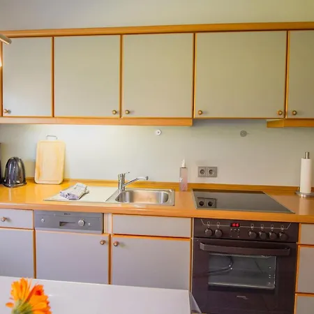 Leybuchthus Stina Apartment *
